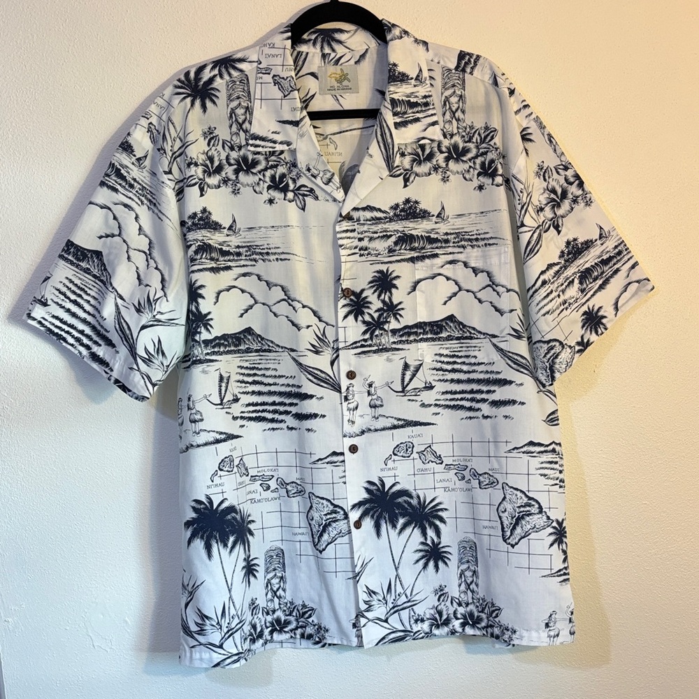 Ho Aloha Hawaiian Tropical Print Black and White Casual XL pocket Shirt EUC
